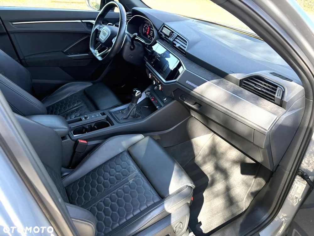 Audi RS Q3 2.5 TFSI quattro S tronic - 27