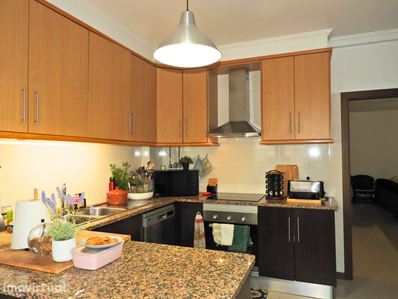 Moradia T4, garagem, jardim e quintal - Grande imagem: 5/22