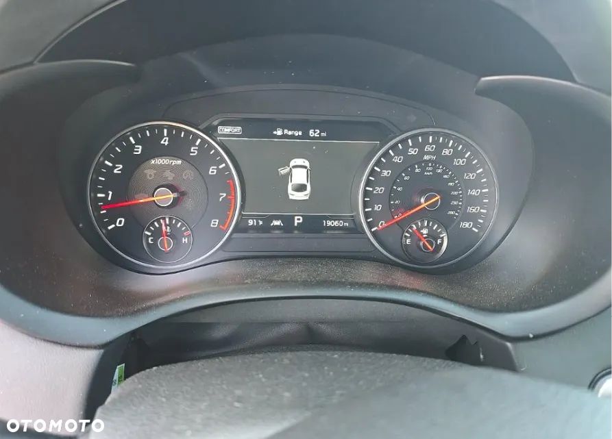 Kia Stinger - 10