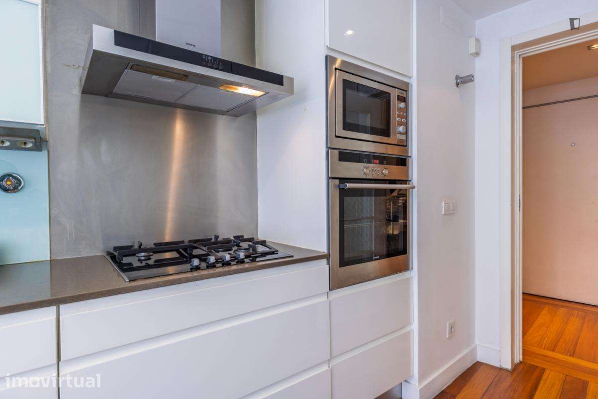 Apartamento com 2 quartos - localizado em Lapa Lisbon - Grande imagem: 4/50