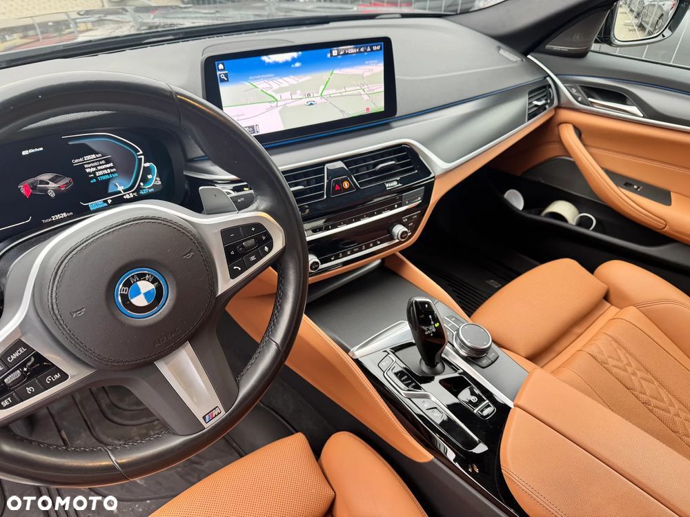 BMW Seria 5 ver-530e-xdrive-m-sport-sport - 11
