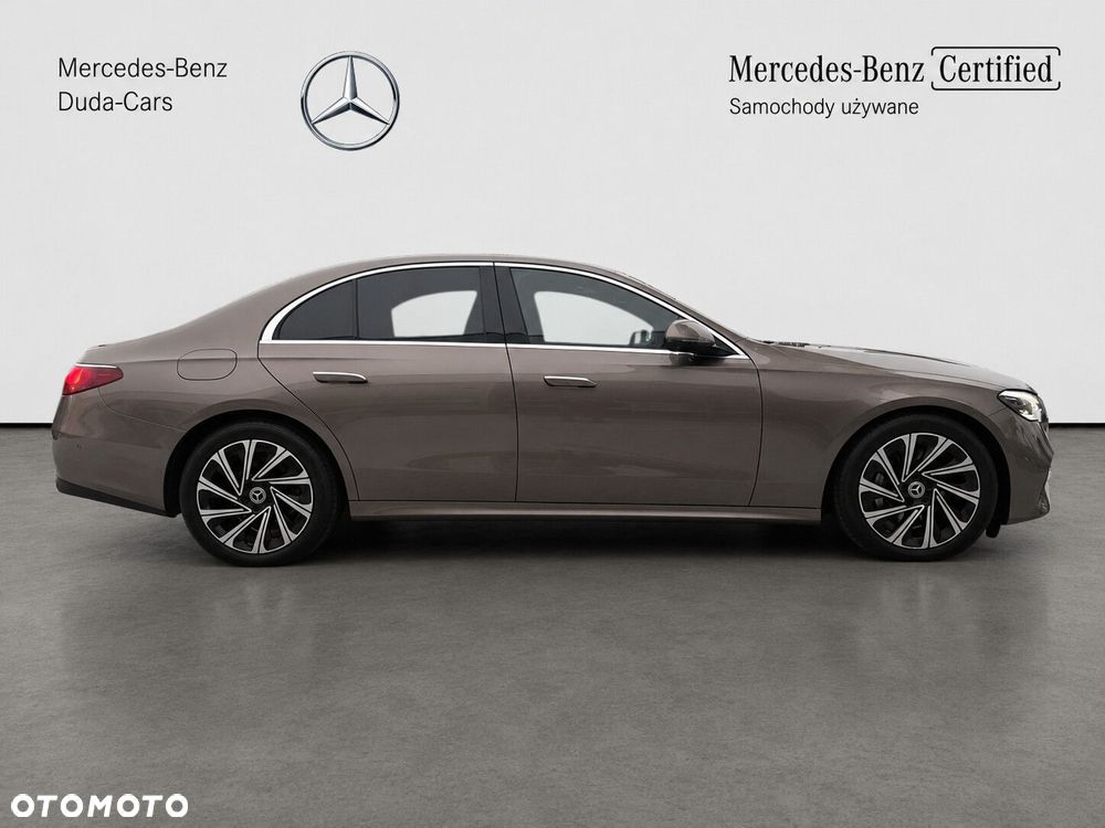 Mercedes-Benz Klasa E - 6