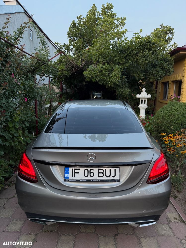 Mercedes-Benz C 200 d 9G-TRONIC - 11