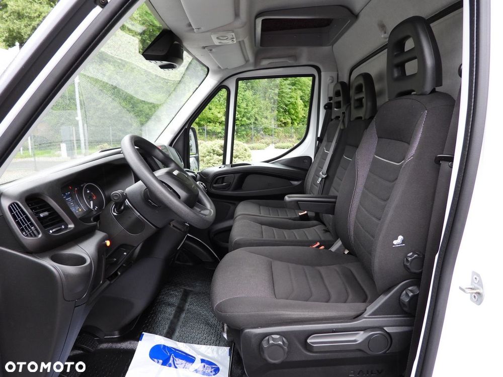 Iveco DAILY 35S18 PLANDEKA WINDA 8 PALET WEBASTO TEMPOMAT LEDY KLIMATYZACJA  180KM - 31