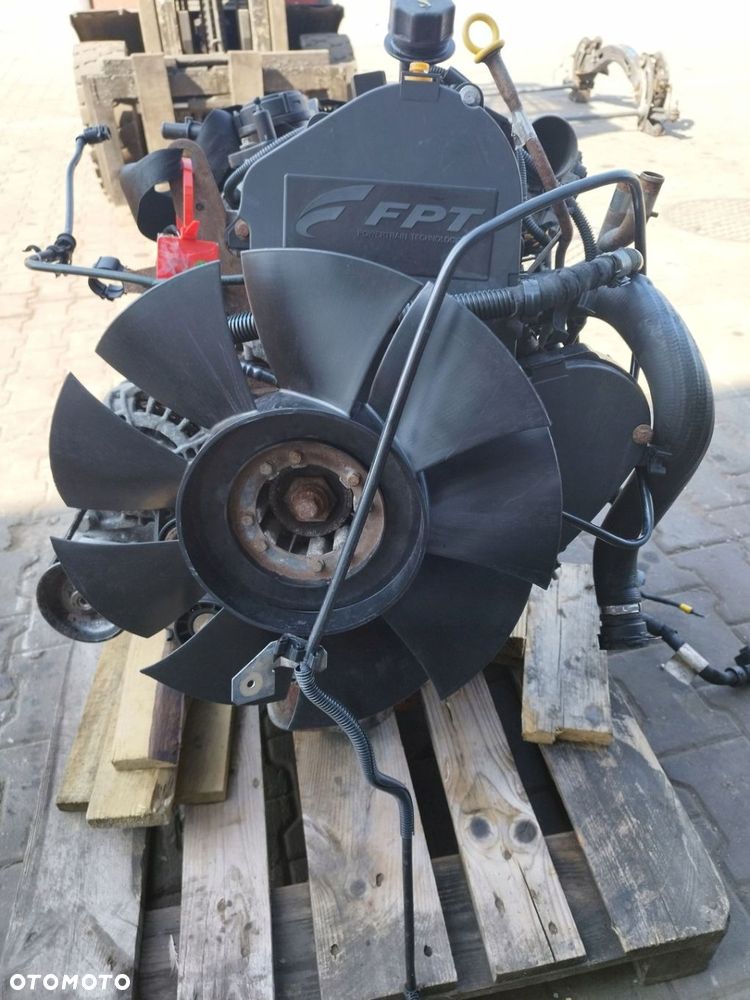 KOMPLETNY SILNIK IVECO DAILY 2.3 HPI F1AFL411A EURO 6 2014R- - 1