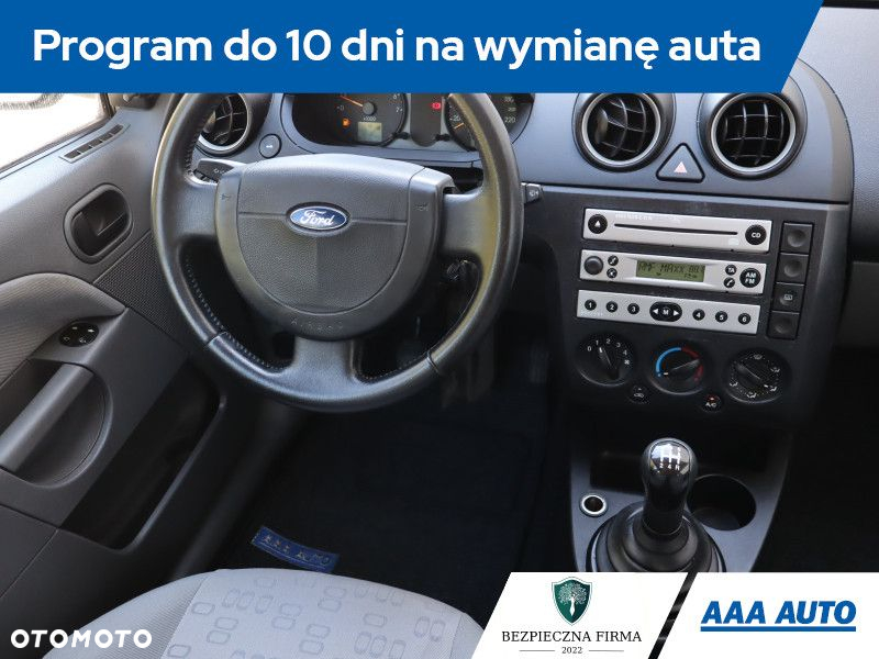 Ford Fiesta - 8