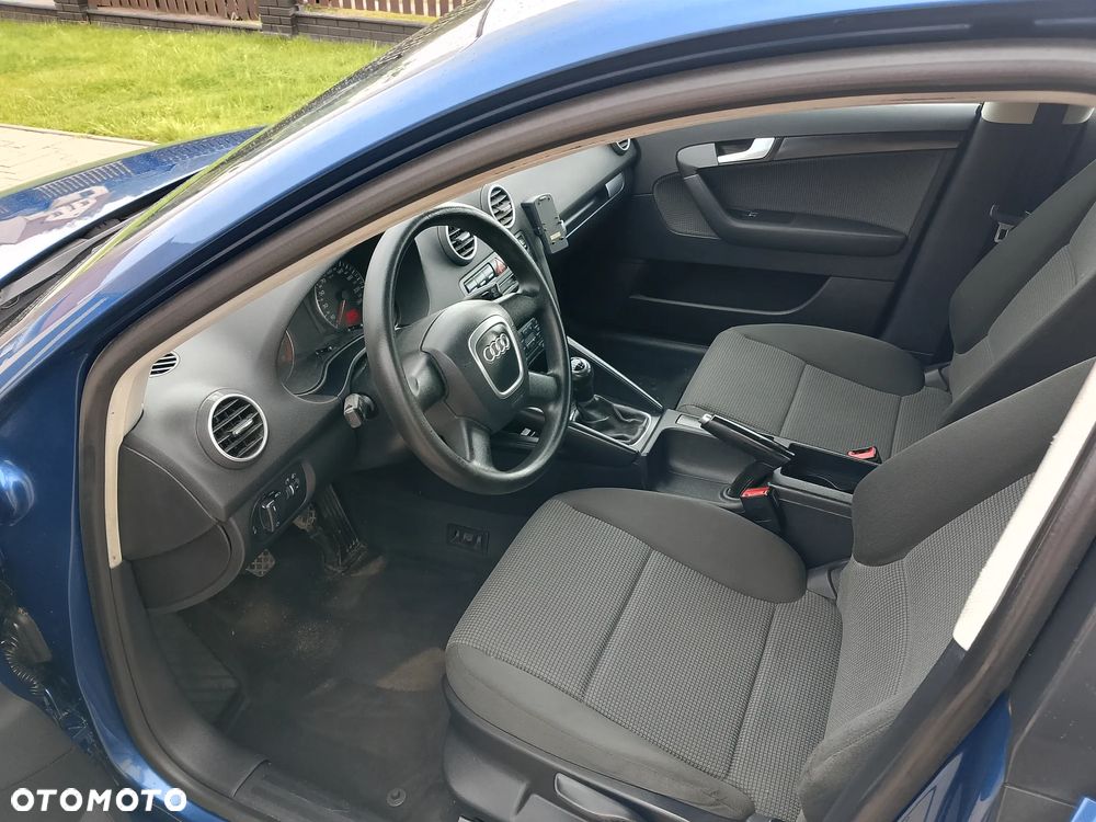 Audi A3 Sportback 1.6 Attraction - 15