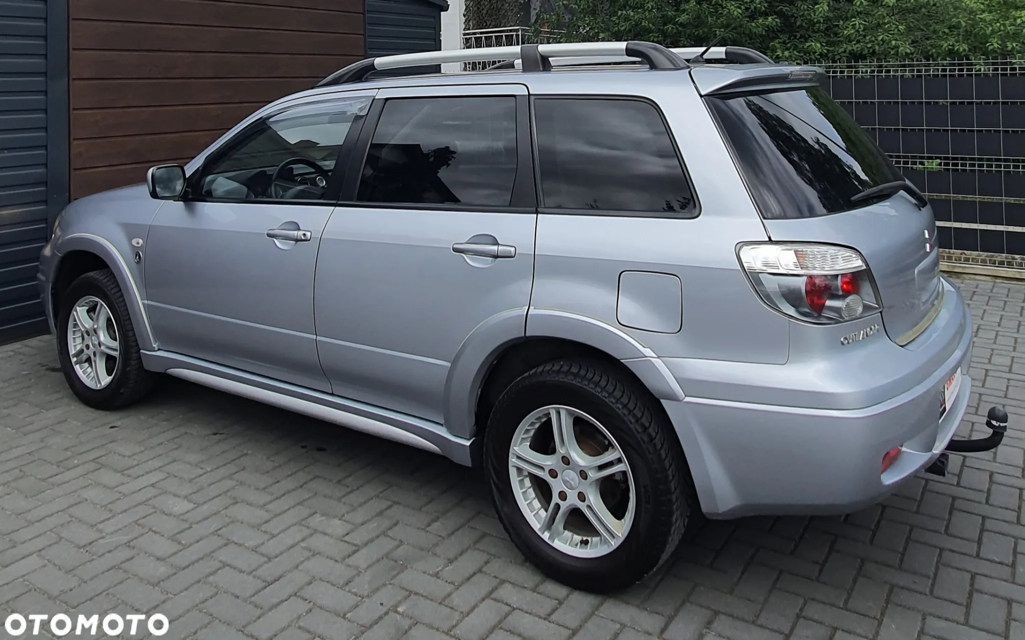 Mitsubishi Outlander 2.4 Dakar - 15