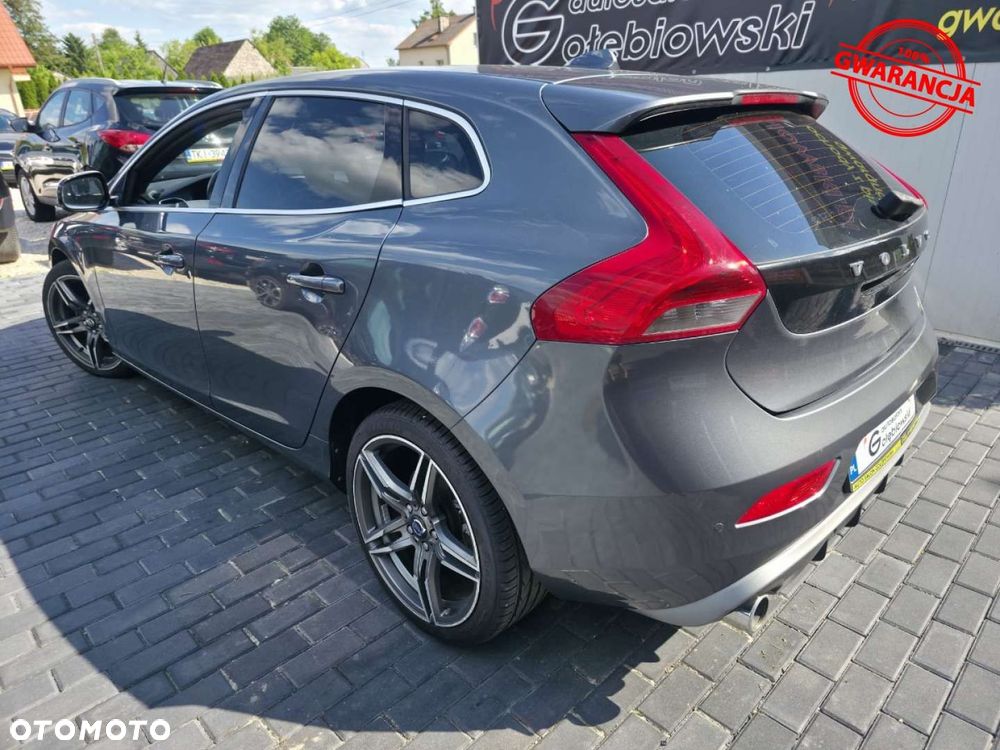 Volvo V40 - 6