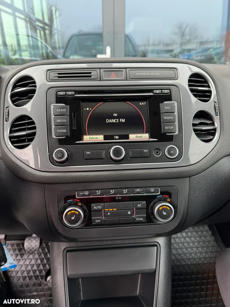 Volkswagen Tiguan 2.0 TDI DPF 4Motion Sport & Style - 27