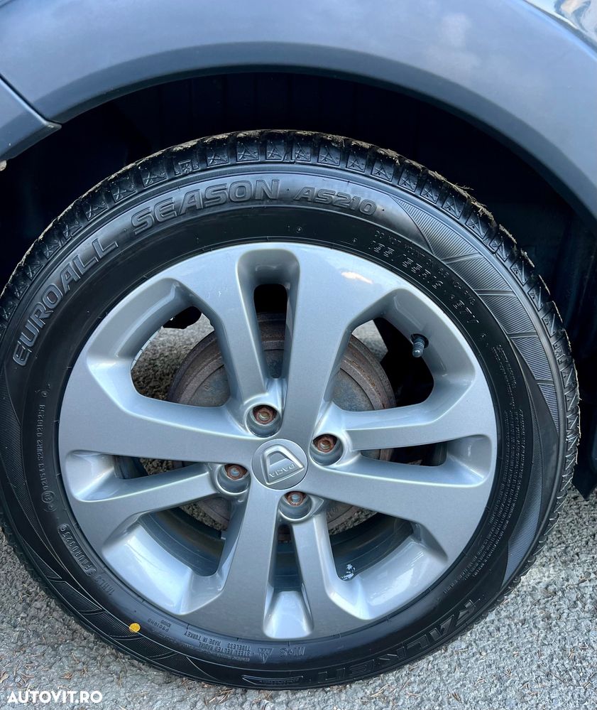 Dacia Lodgy 1.2 TCe 115 CP Stepway - 38