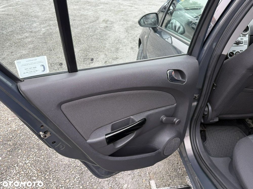 Opel Corsa - 11