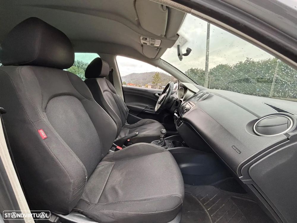 SEAT Ibiza - 5