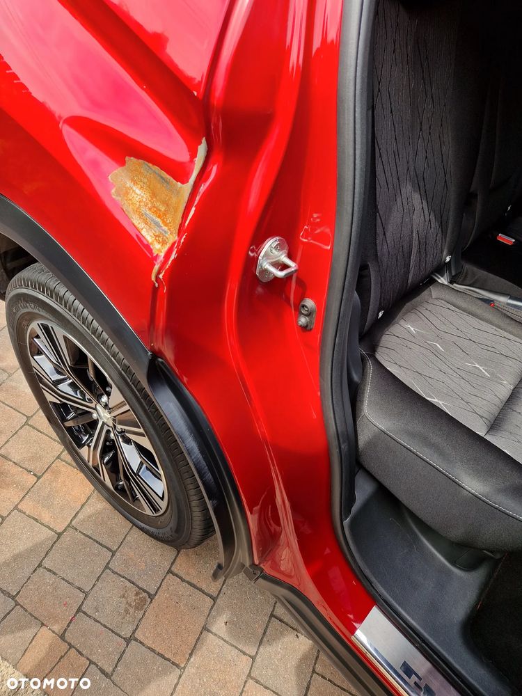 Mitsubishi Eclipse Cross 1.5 T GPF Intense Plus CVT 4WD - 38