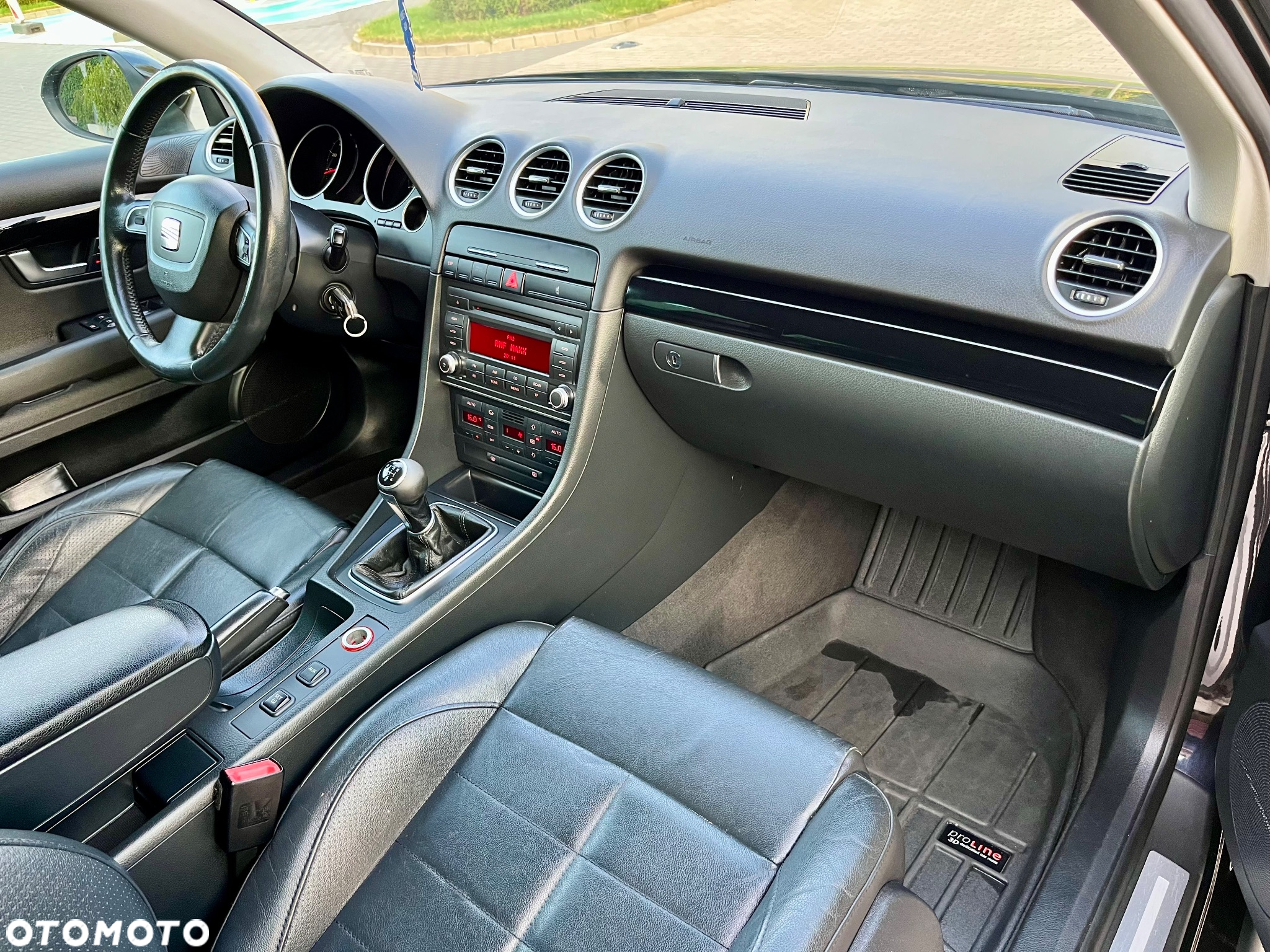 Seat Exeo - 12