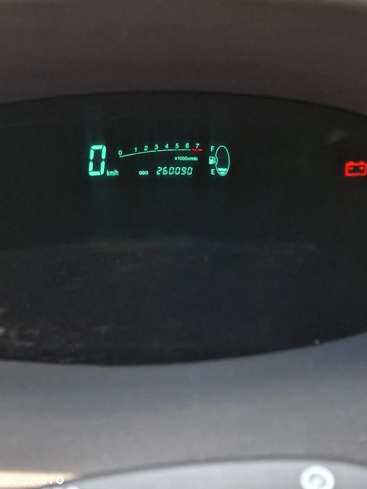 Toyota Yaris 1.3 Sol - 15