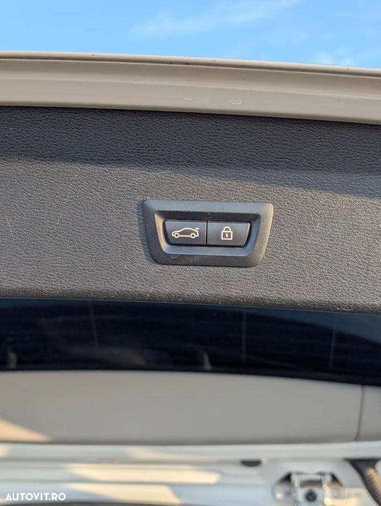 BMW X1 xDrive25d AT xLine - 13