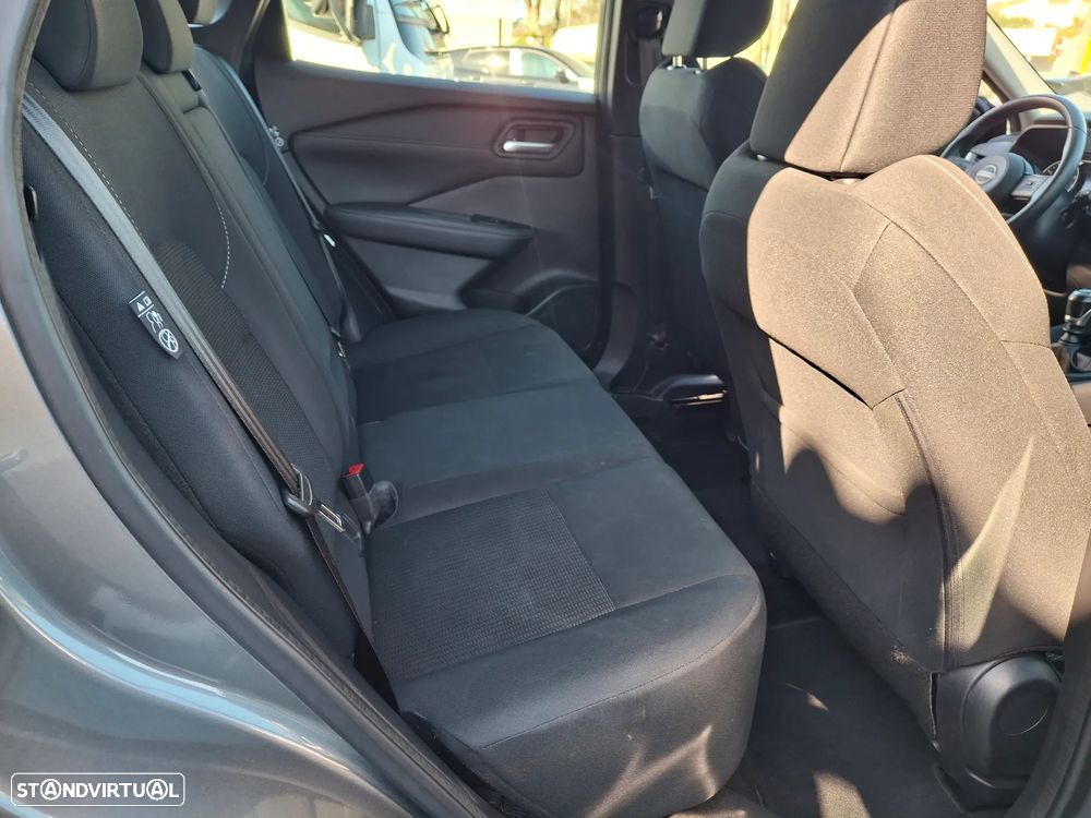 Nissan Qashqai 1.3 DIG-T Acenta - 25