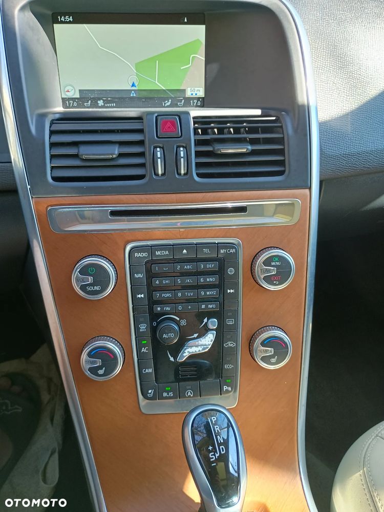 Volvo XC 60 T5 Geartronic Linje Inscription - 22
