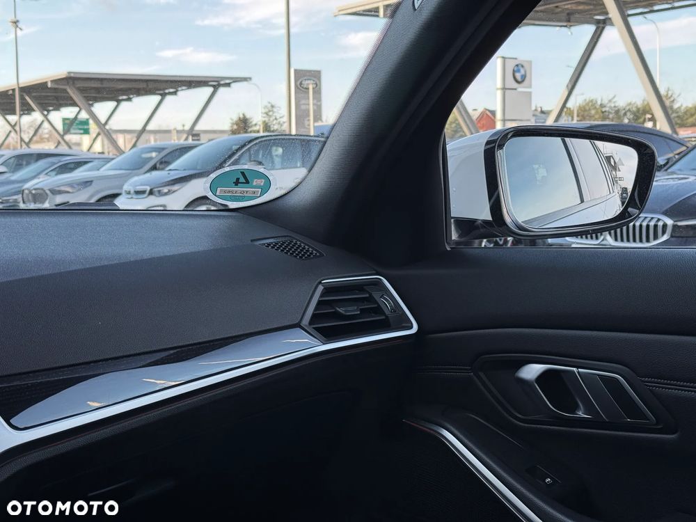 BMW Seria 3 M340i xDrive sport - 20