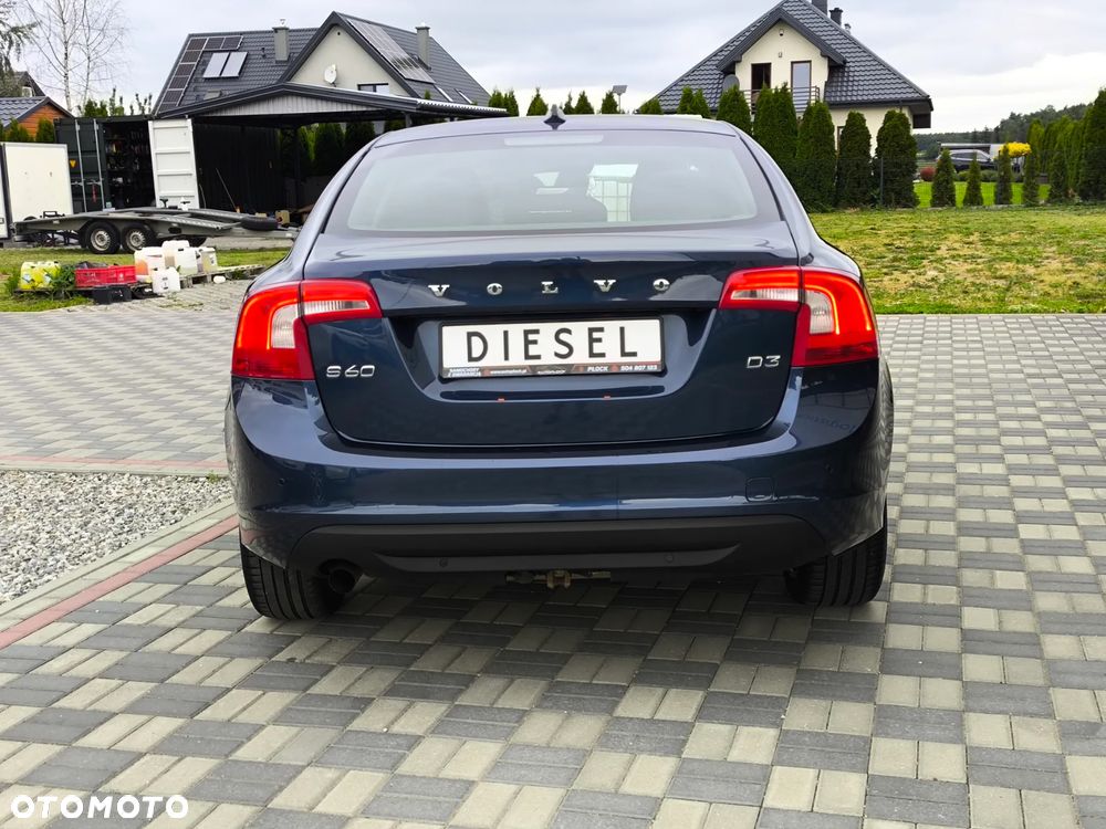 Volvo S60 D3 Momentum - 6