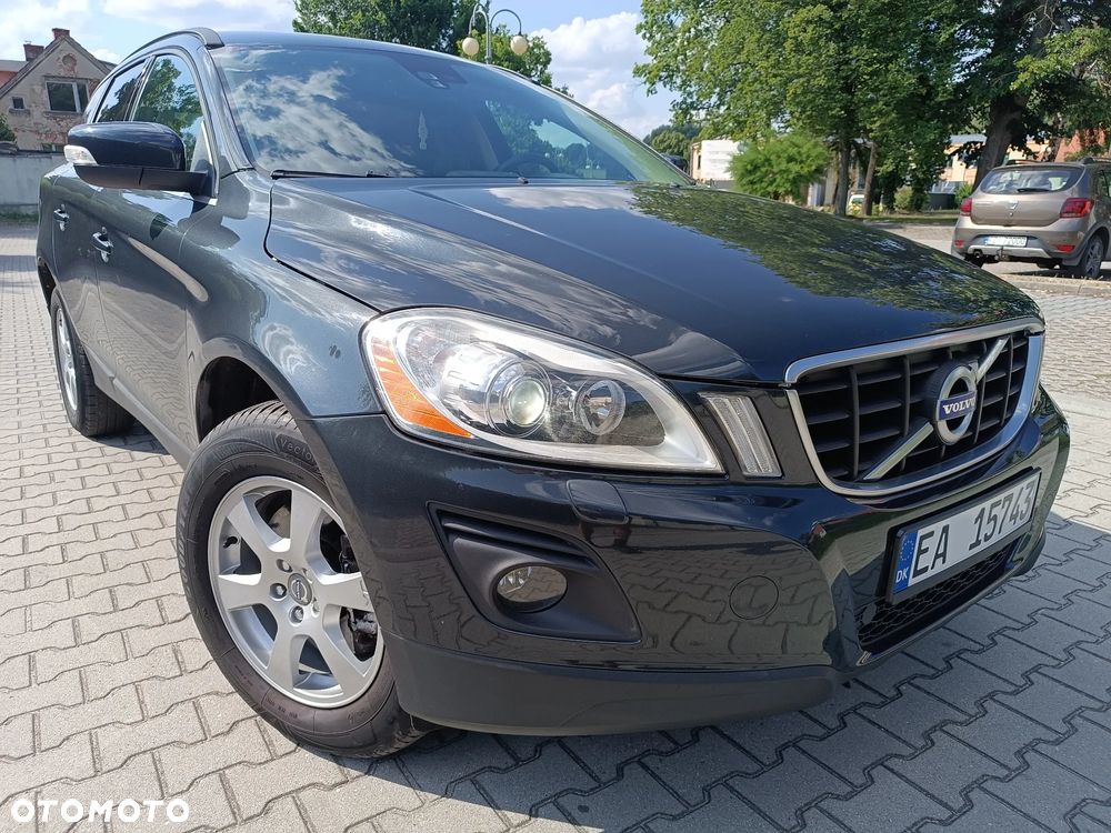 Volvo XC 60 2.4D AWD Momentum - 1