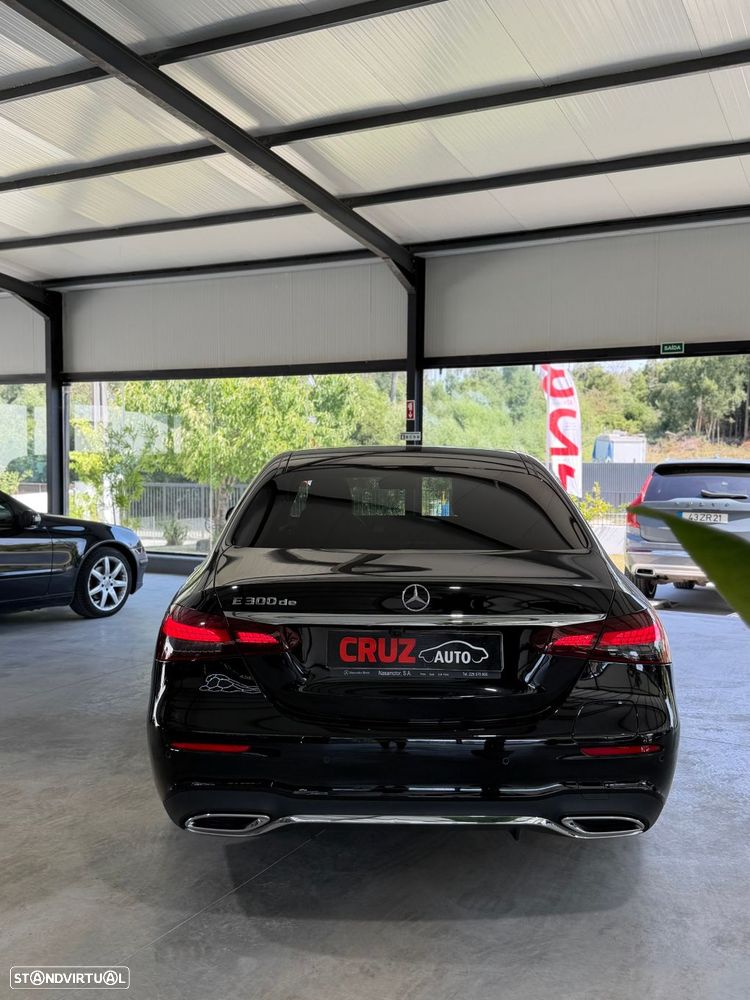 Mercedes-Benz E 300 de AMG Line - 20