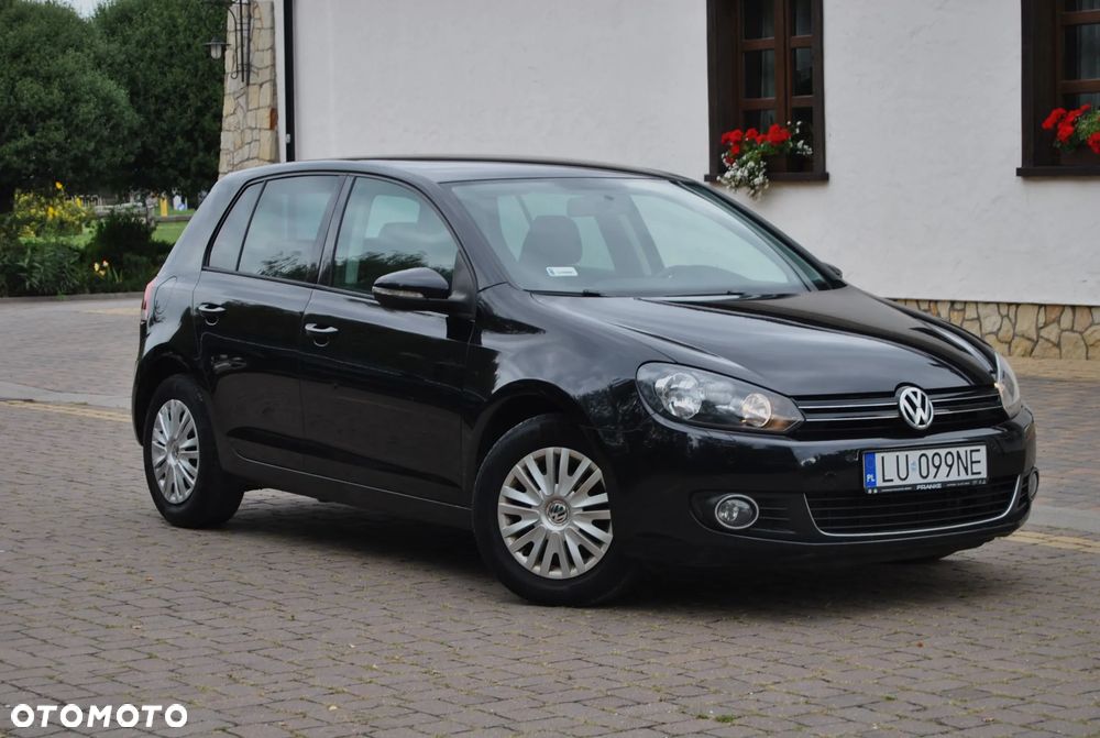 Volkswagen Golf - 2