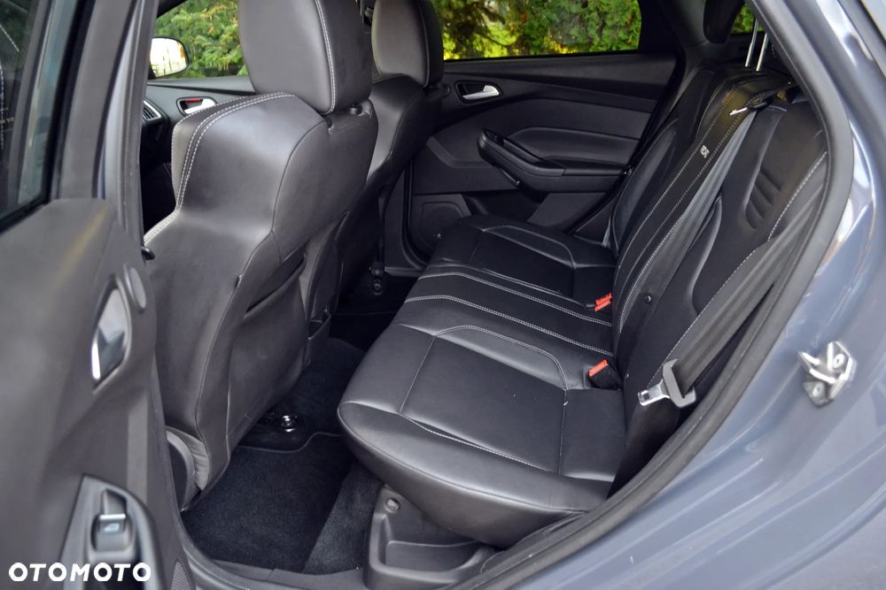 Ford Focus - 21