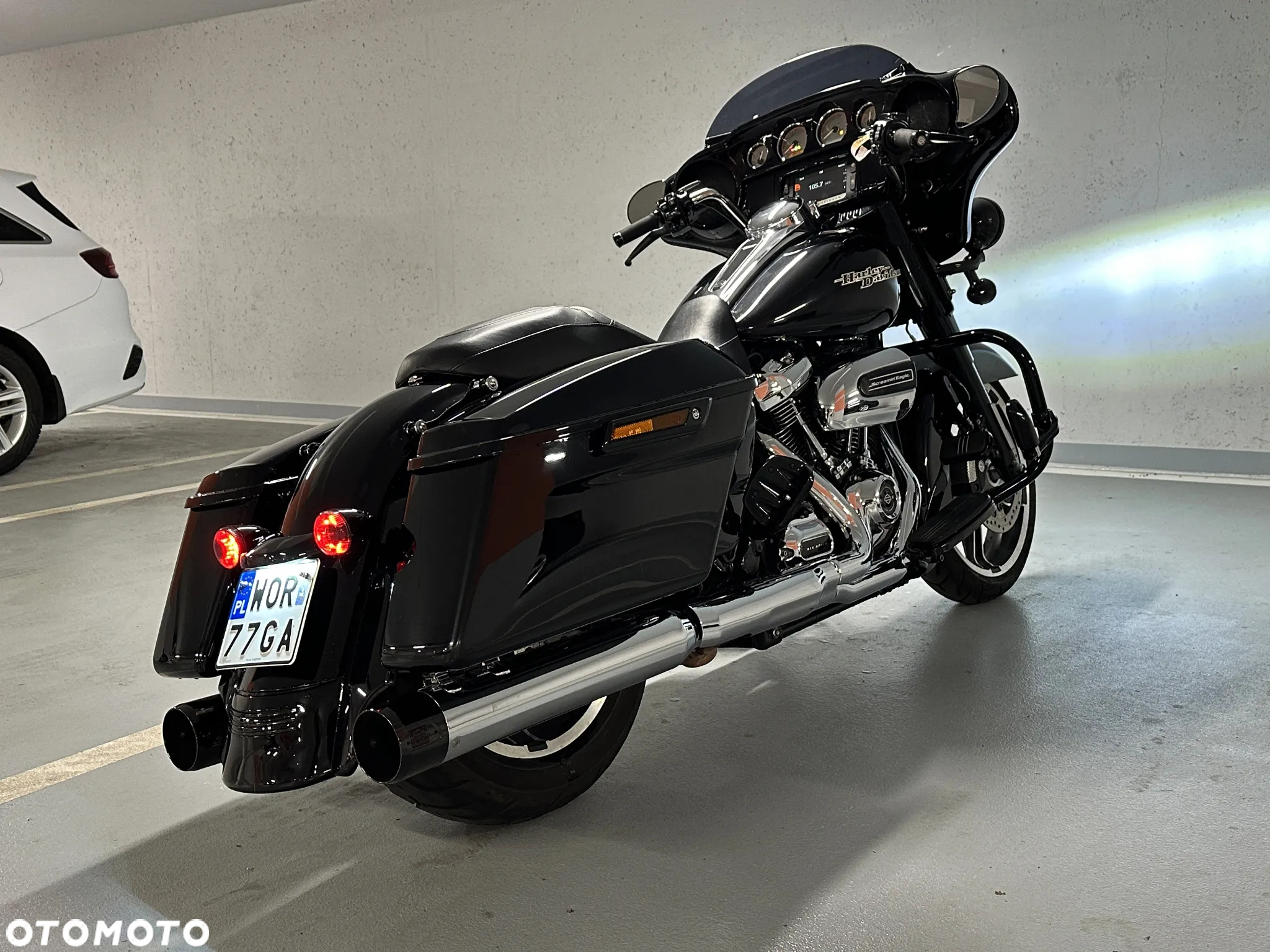 Harley-Davidson Touring Street Glide - 6