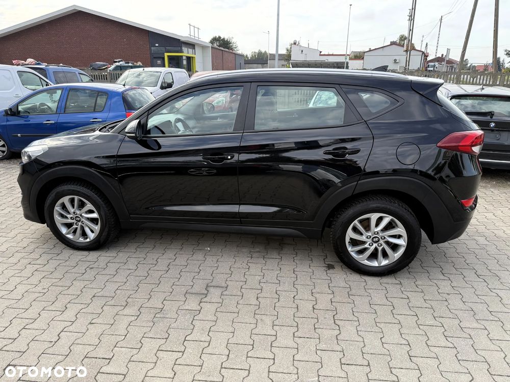 Hyundai Tucson blue 1.7 CRDi 2WD Advantage - 8