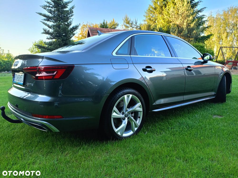 Audi A4 Limousine - 18