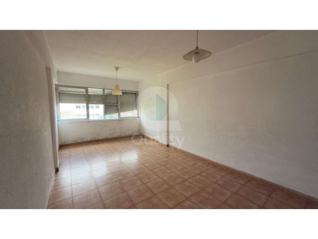 Apartamento T2 Duplex na Fonte da Prata Antiga - Alhos Vedros - Grande imagem: 2/22