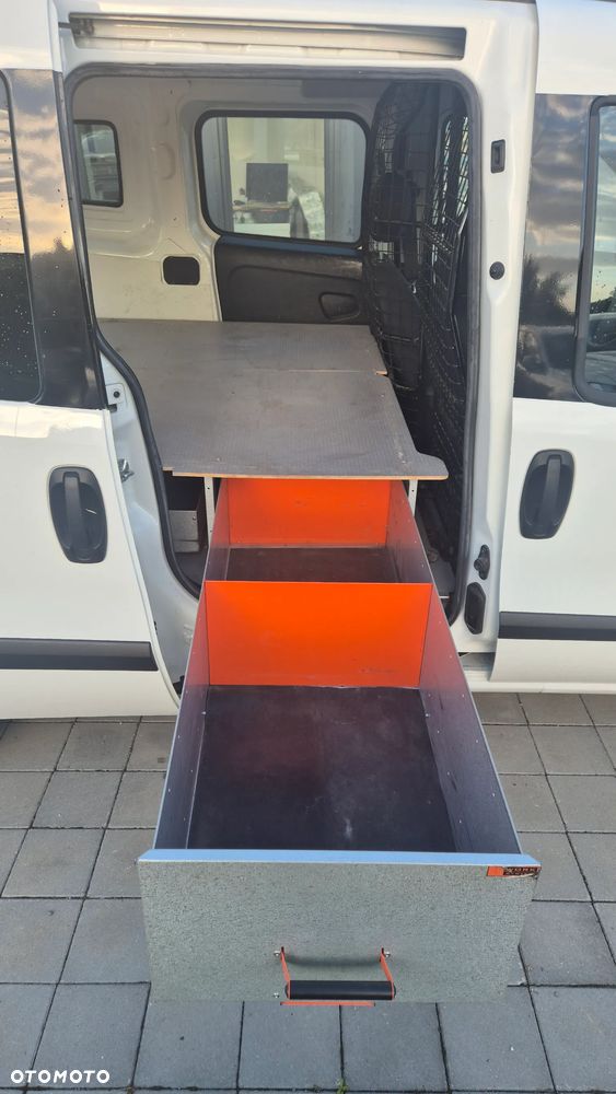 Fiat DOBLO MAXI - 27