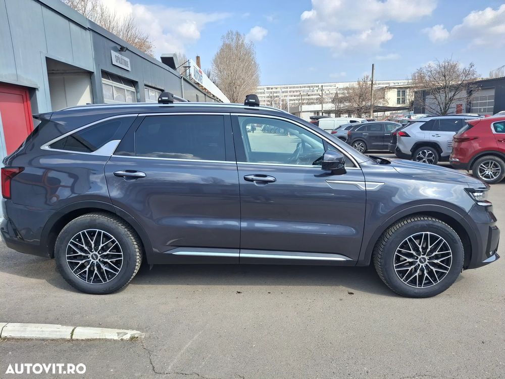 Kia Sorento 2.2 DSL 8AT 4x4 Cosmo - 4