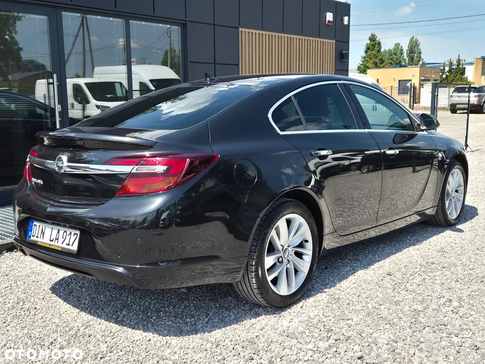Opel Insignia 1.4 T Cosmo S&S - 12