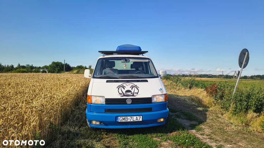 Volkswagen Multivan - 7
