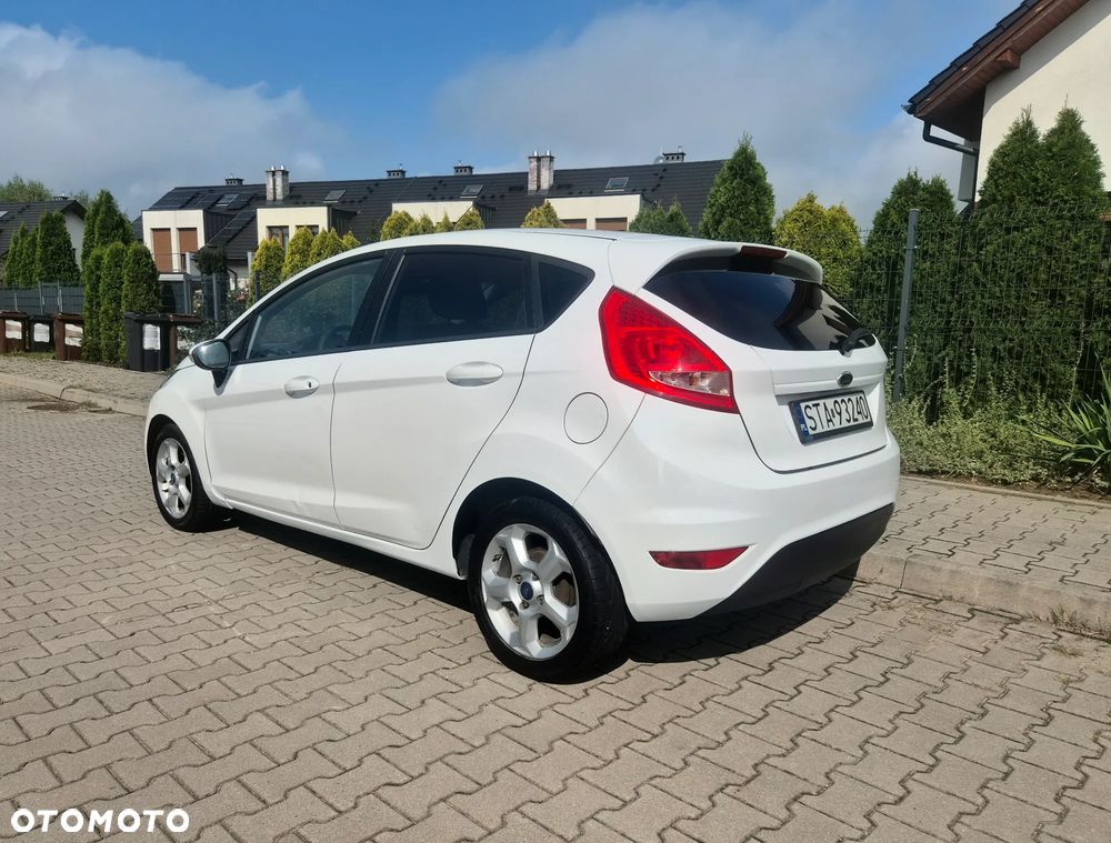 Ford Fiesta 1.25 Titanium - 5