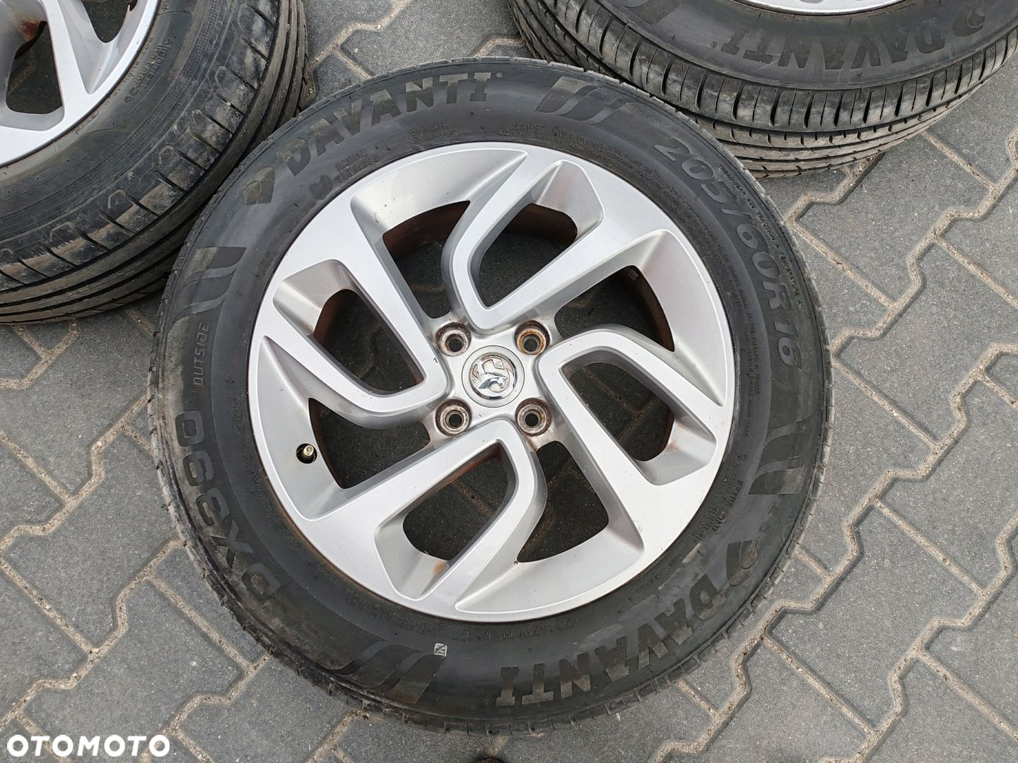 Felgi aluminiowe koła 16" 39007897 4x108 ET20 OPEL CROSSLAND X 17-22 - 4