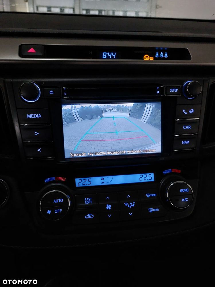 Toyota RAV4 2.0 D-4D Prestige - 26