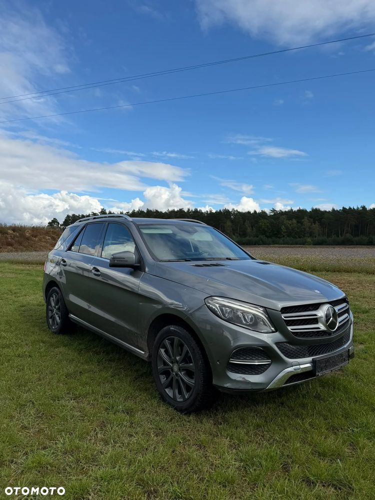 Mercedes-Benz GLE - 1