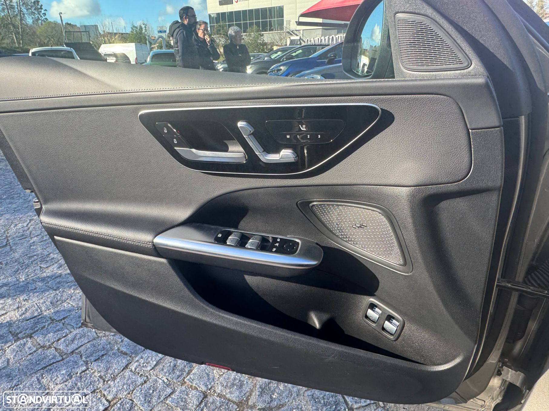 Mercedes-Benz C 300 e AMG Line - 14