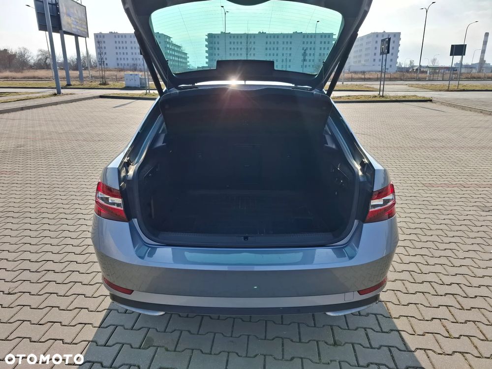 Skoda Superb 2.0 TSI Style DSG - 7