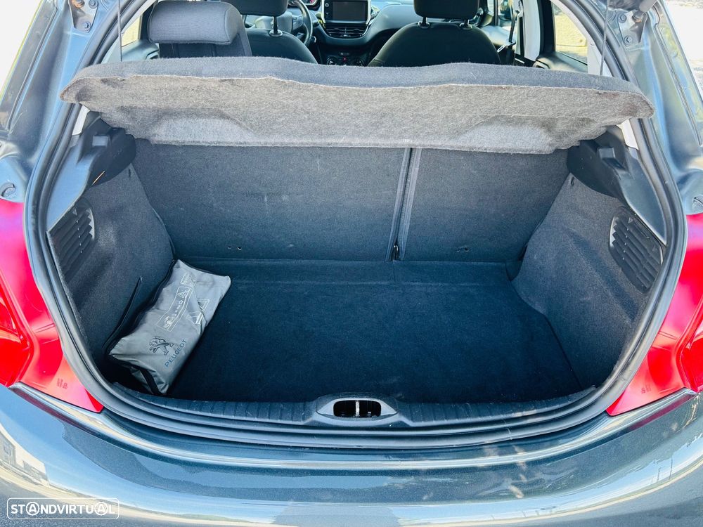 Peugeot 208 1.4 HDi - 20