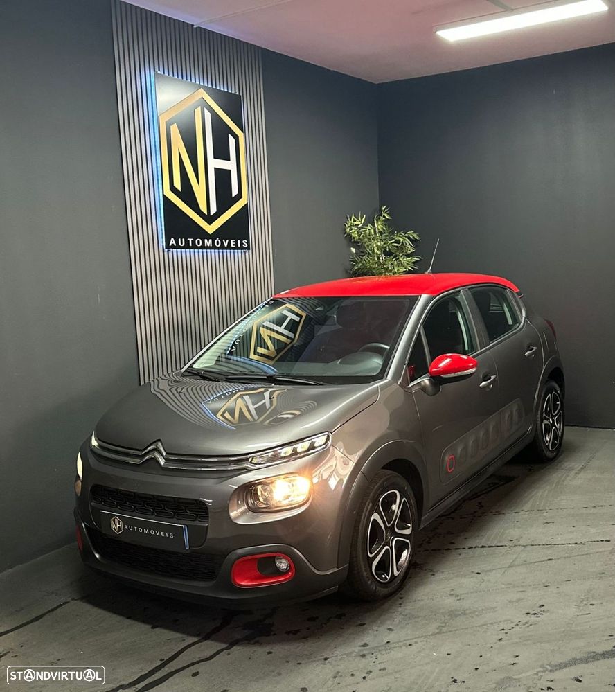 Citroën C3 1.2 PureTech Shine EAT6 - 1