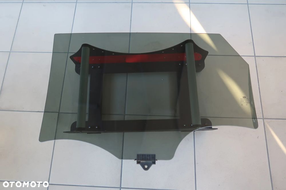 szyba Hyundai Tucson PT prawy tył przyciemniona - 1