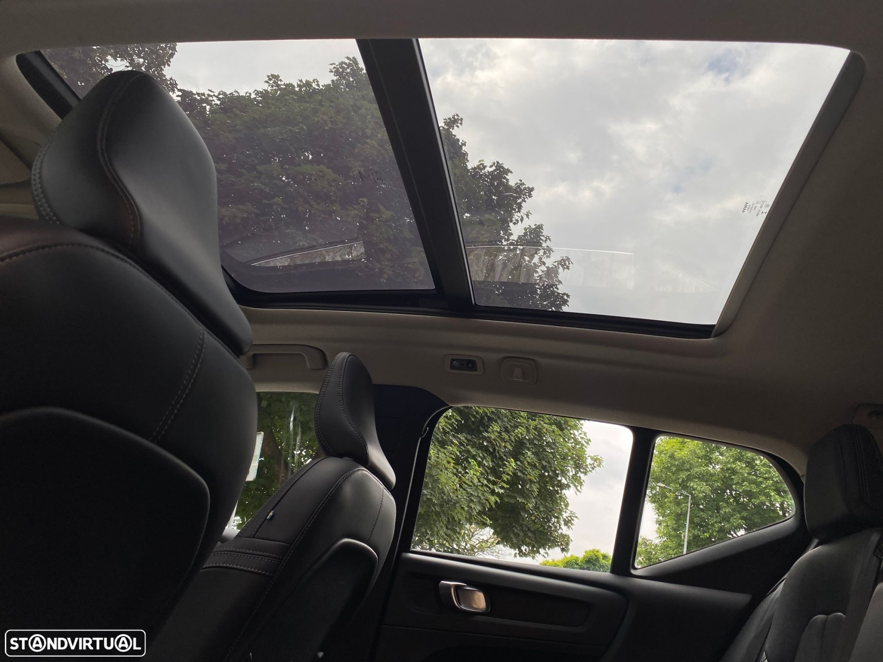 Volvo XC 40 1.5 T5 PHEV Inscription - 12