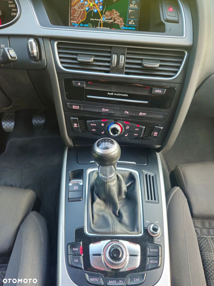 Audi A4 Avant - 4