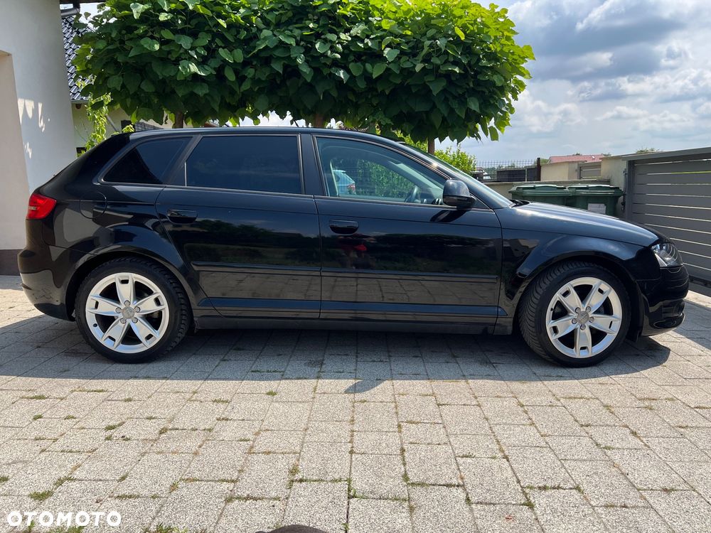 Audi A3 Sportback 1.8 TFSI Ambition - 16