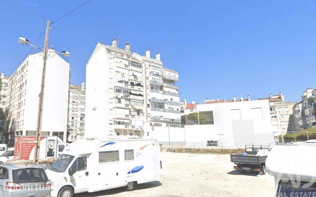 Apartamento T3 em Benfica de 86 m2 - Grande imagem: 5/16